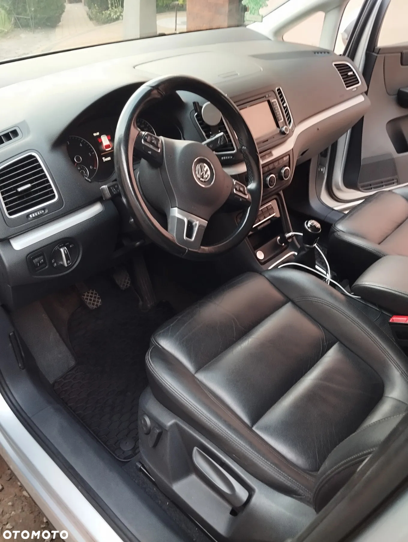 Volkswagen Sharan 2.0 TDI Highline - 9