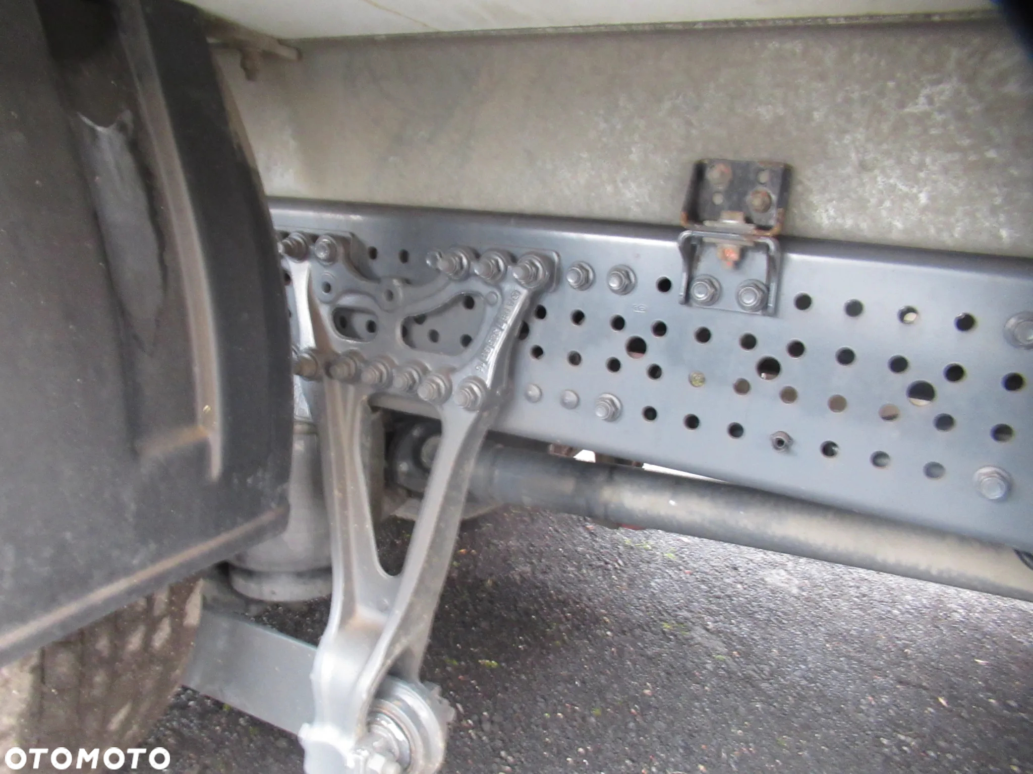 Mercedes-Benz Antos 1830 - 9
