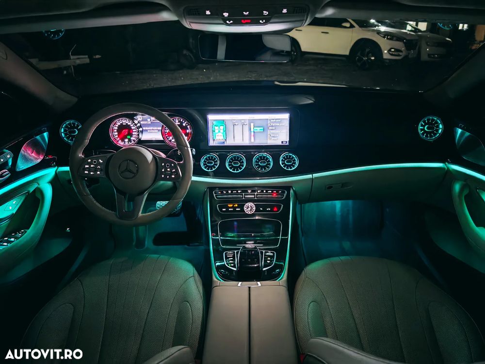 Mercedes-Benz CLS 350 d 4MATIC Aut - 31