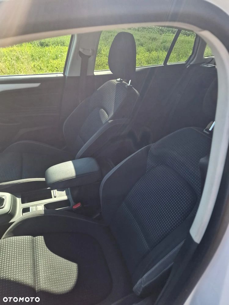 Ford Focus 1.5 EcoBlue Start-Stopp-System COOL&CONNECT - 13