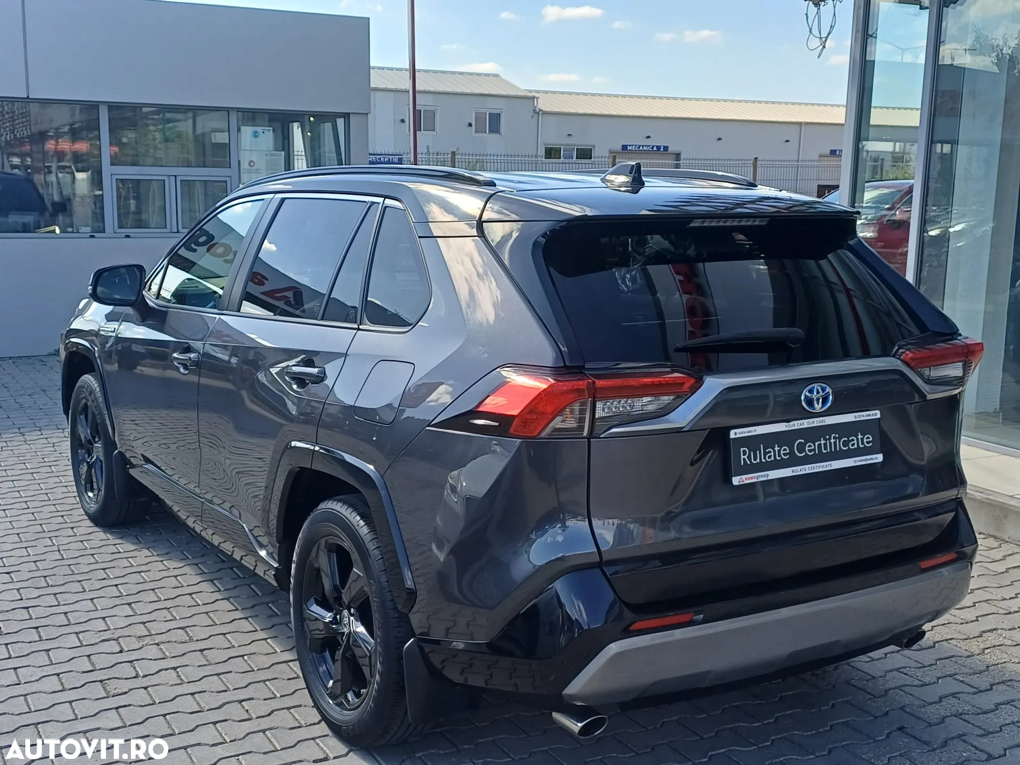 Toyota RAV4 - 5