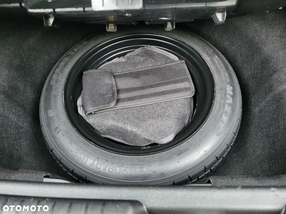 Kia Venga 1.4 CVVT Business Line - 37