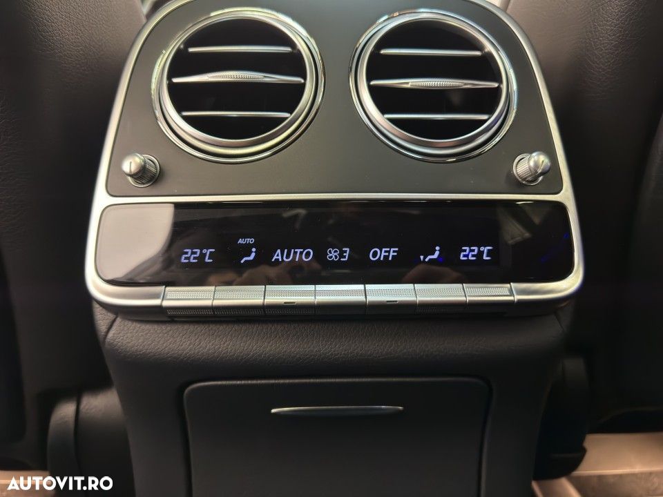 Mercedes-Benz S - 22