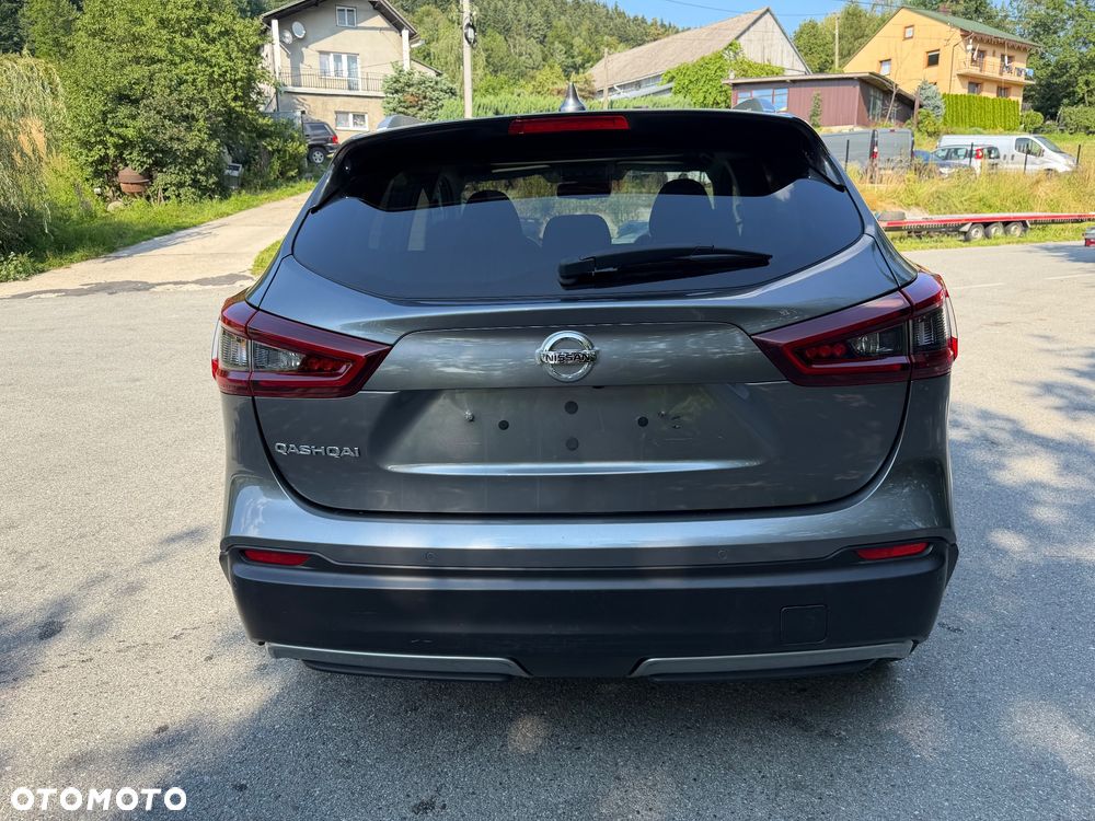 Nissan Qashqai 1.5 dCi N-Connecta - 6