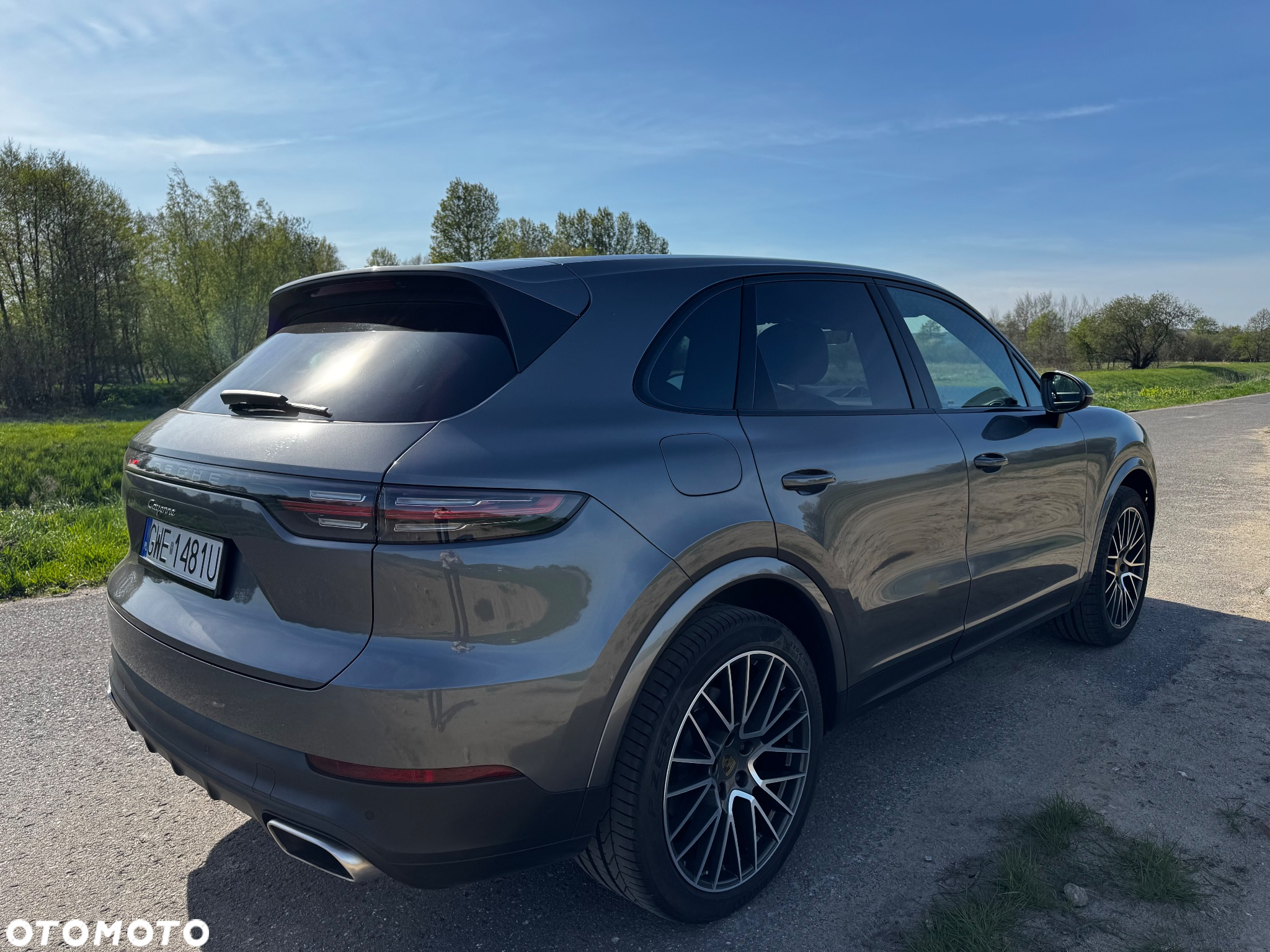 Porsche Cayenne Standard - 6