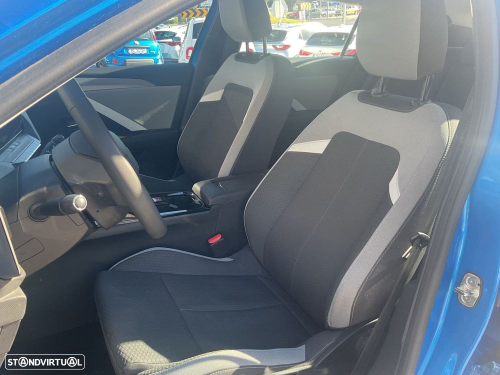 Opel Astra Sports Tourer 1.2 T Edition - 22