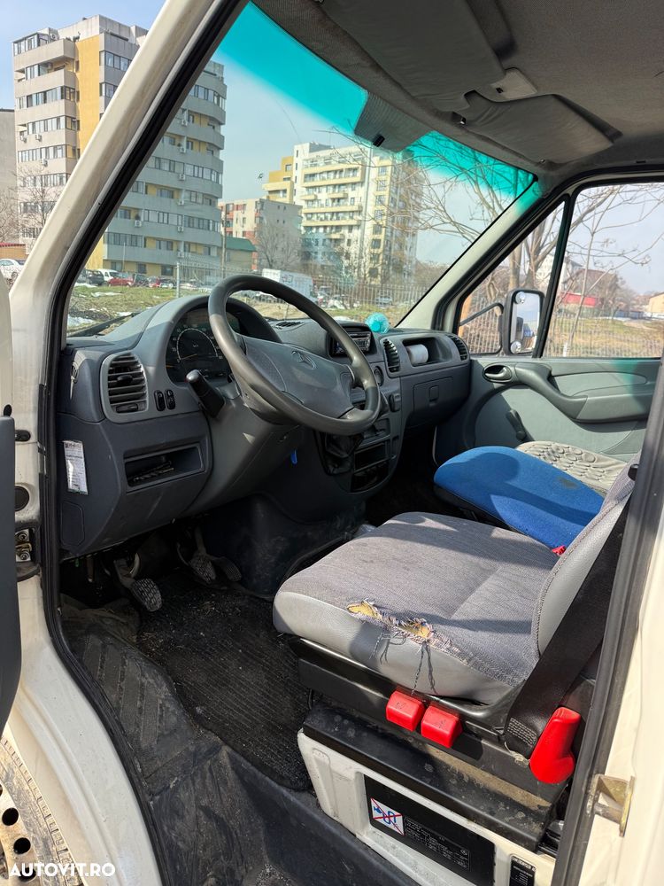 Mercedes-Benz Sprinter - 5