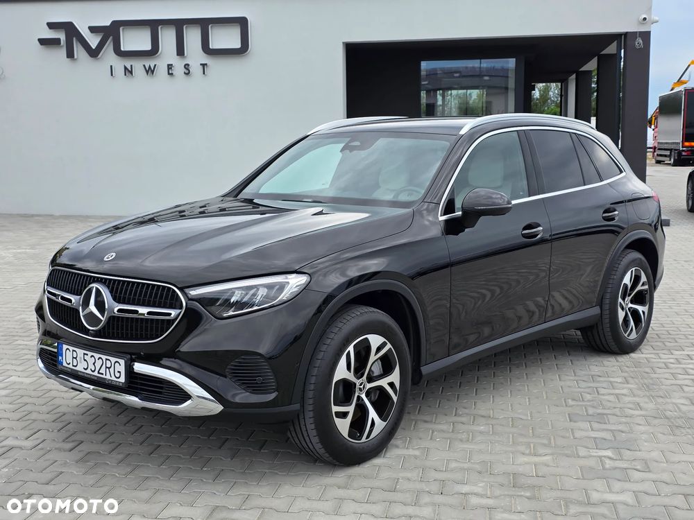 Mercedes-Benz GLC 300 e 4-Matic Avantgarde - 2