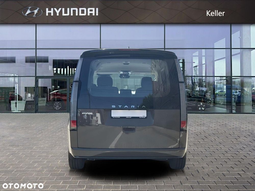 Hyundai Staria - 5
