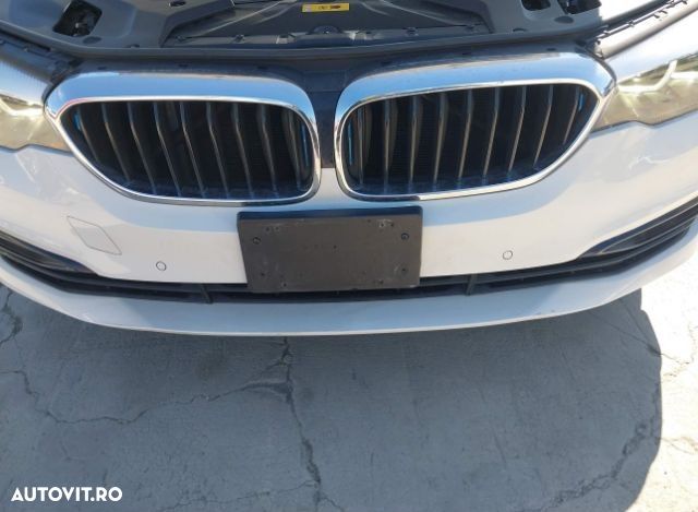 BMW Seria 5 520i Aut. - 6