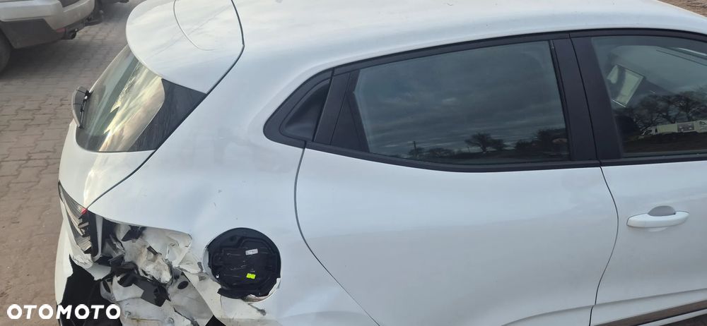 Renault Clio 1.5 dCi Energy Alize - 15