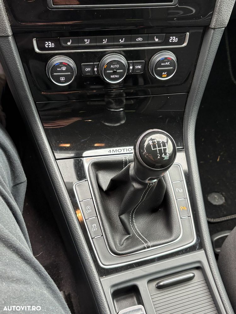 Volkswagen Golf 1.6 TDI 4Motion BlueMotion Technology Cup - 16