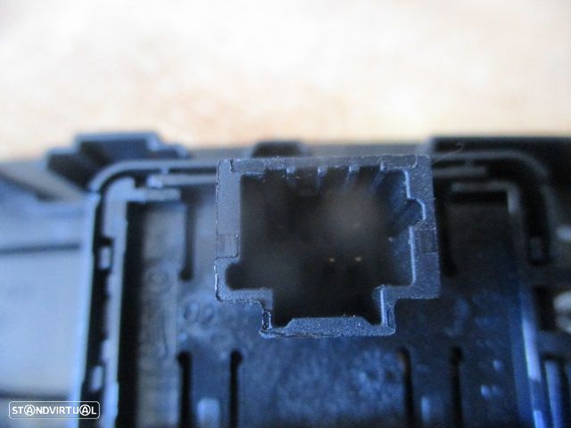 Interruptor 809605274R RENAULT MEGANE 4 2017 1.5DCI 110CV Vidro Fd - 3