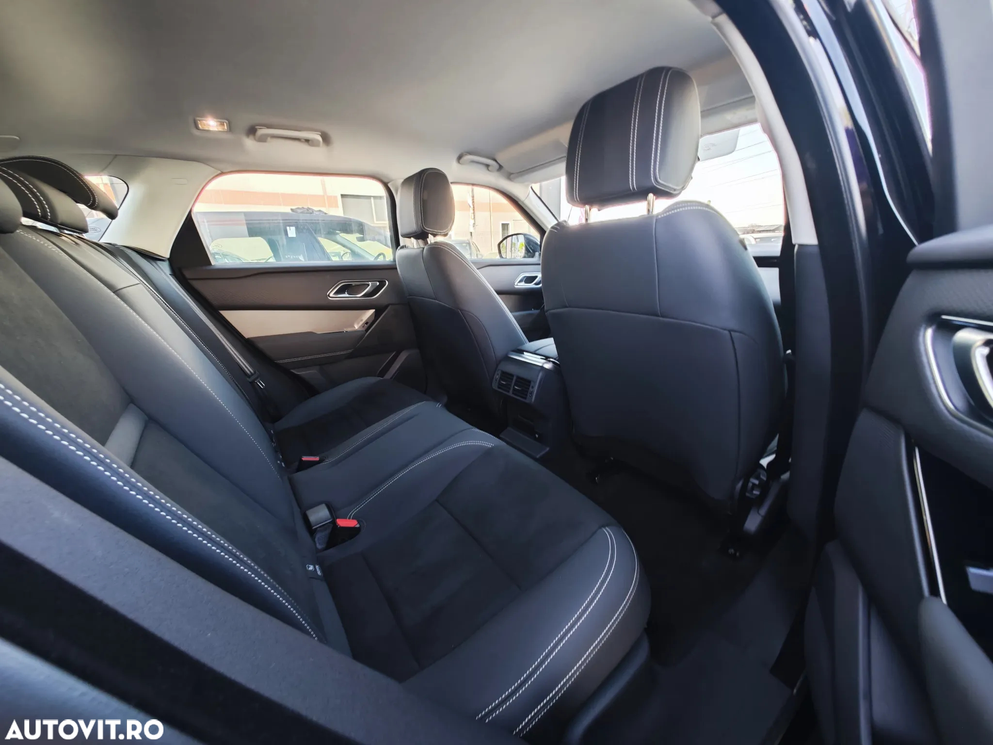 Land Rover Range Rover Velar 2.0 - 19