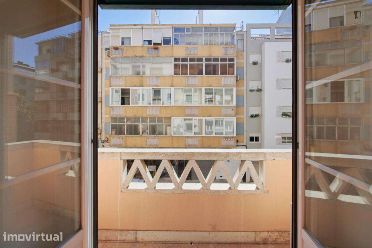 Quarto - localizado em Entrecampos Lisbon - Grande imagem: 4/11