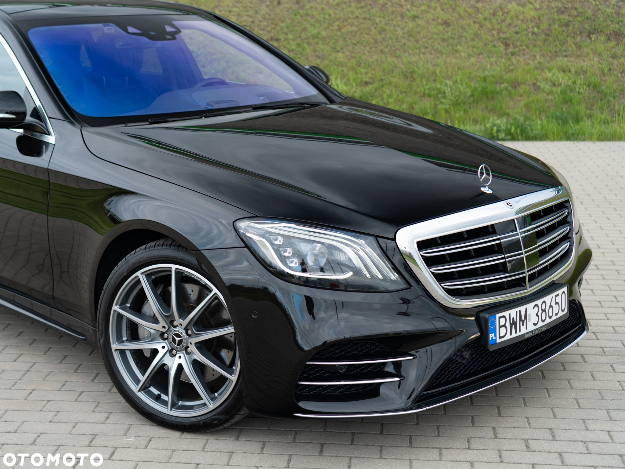 Mercedes-Benz Klasa S 560 4-Matic L 9G-TRONIC - 12