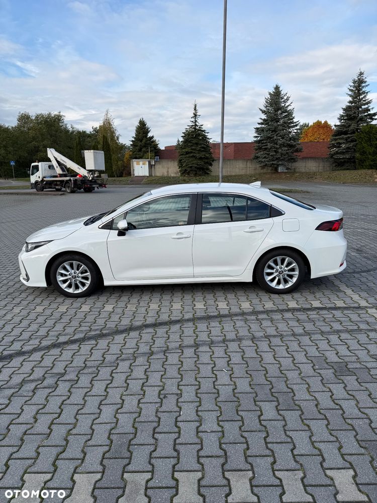 Toyota Corolla - 8