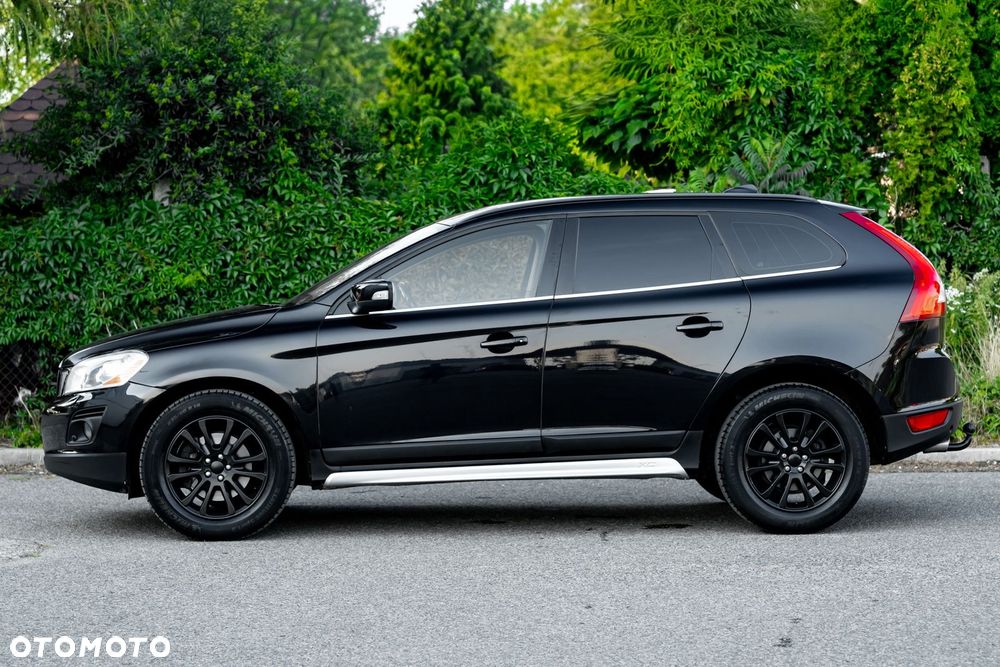 Volvo XC 60 T6 AWD Momentum - 8