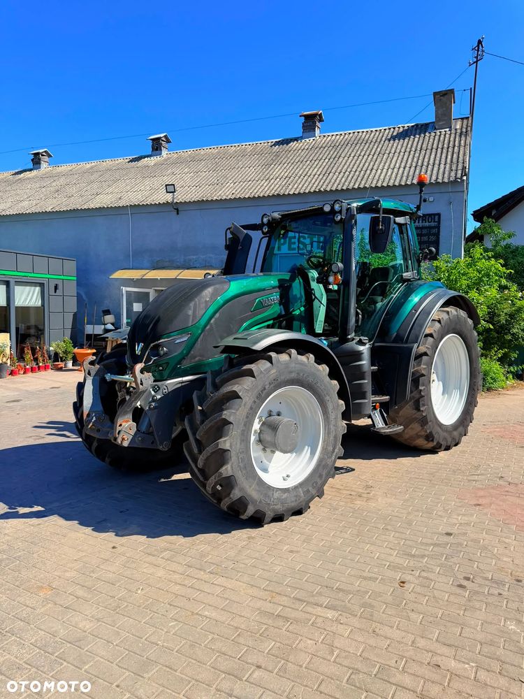 Valtra T214 Versu - 2