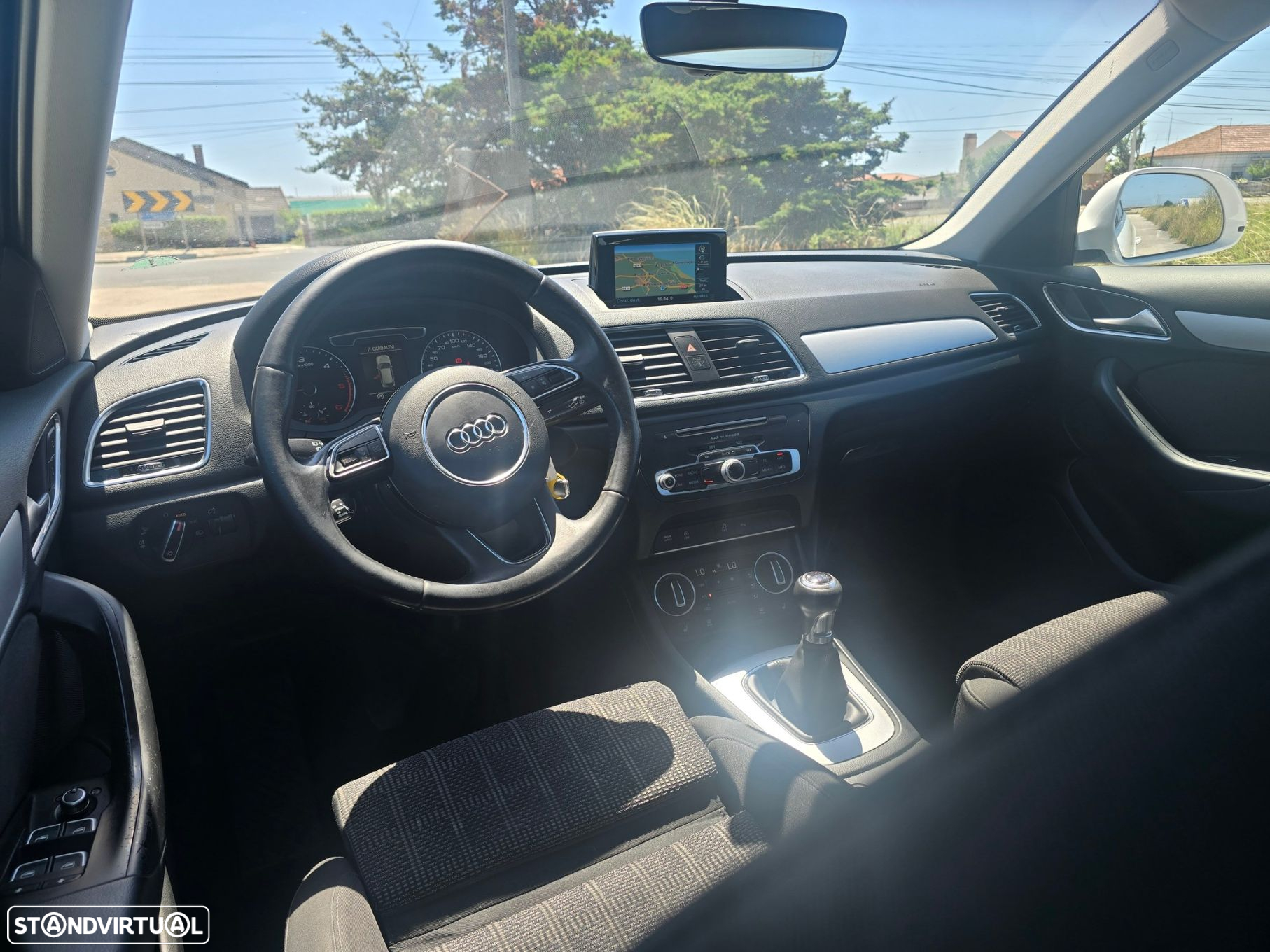 Audi Q3 2.0 TDI Sport - 11