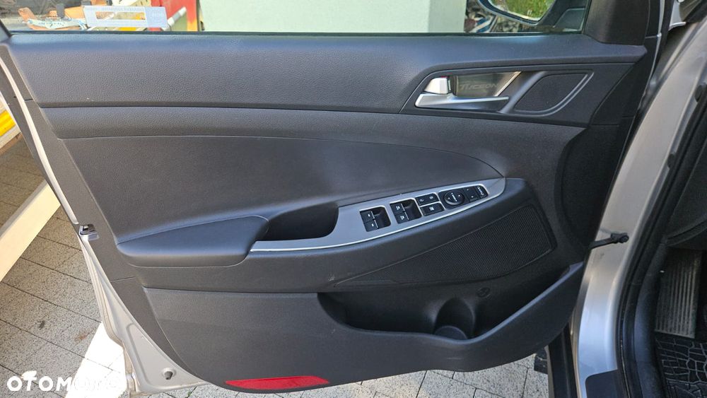 Hyundai Tucson - 16