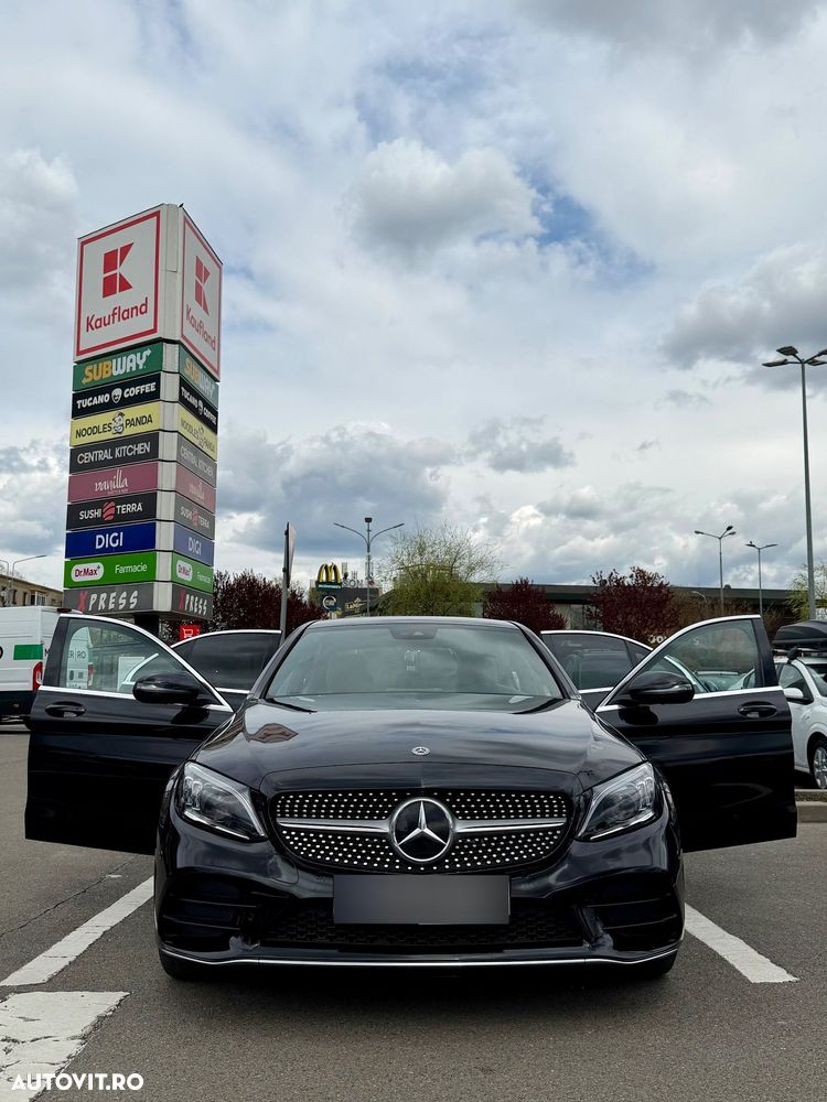 Mercedes-Benz C 300 e 9G-TRONIC AMG Line - 32