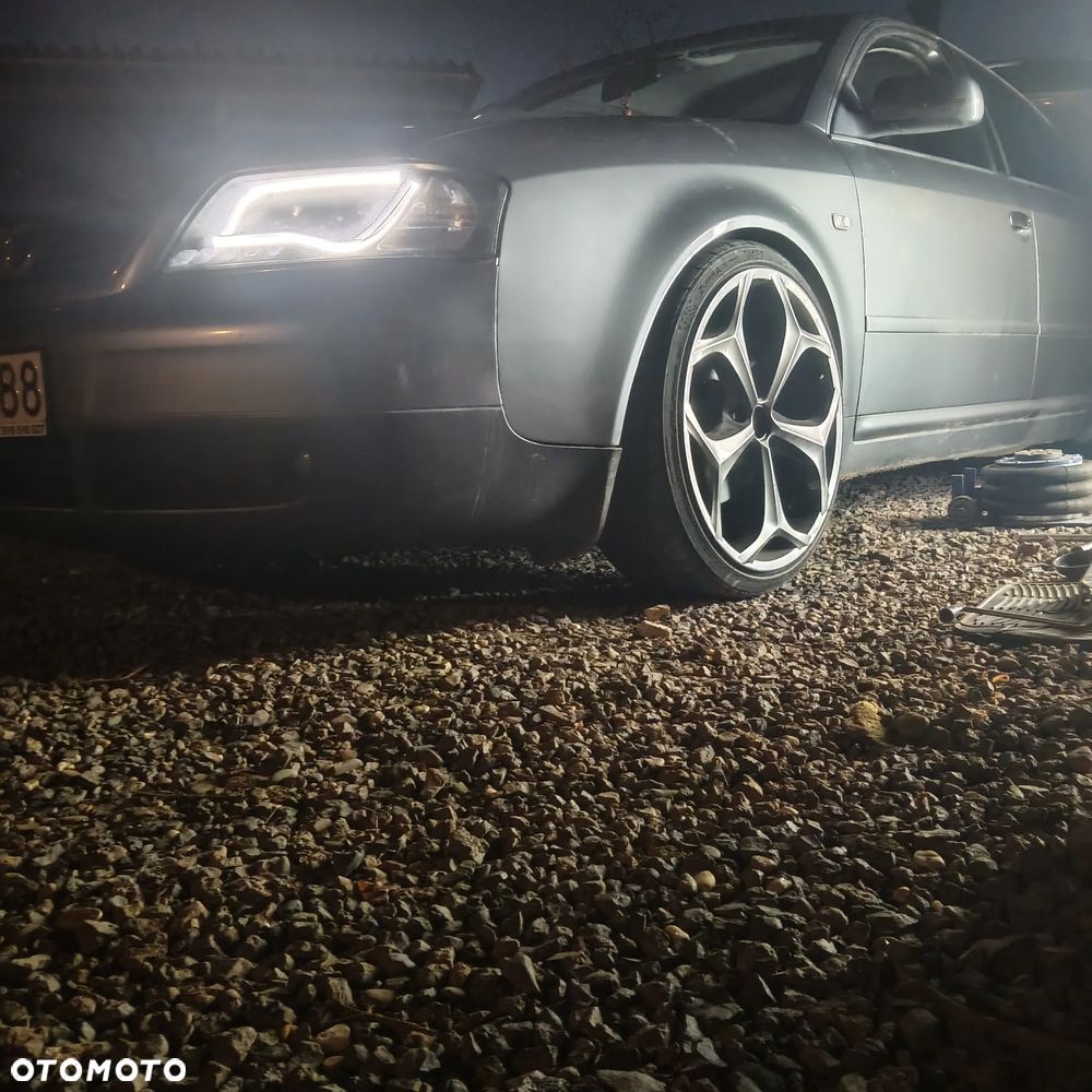 Audi A6 Limousine 2.4 - 1