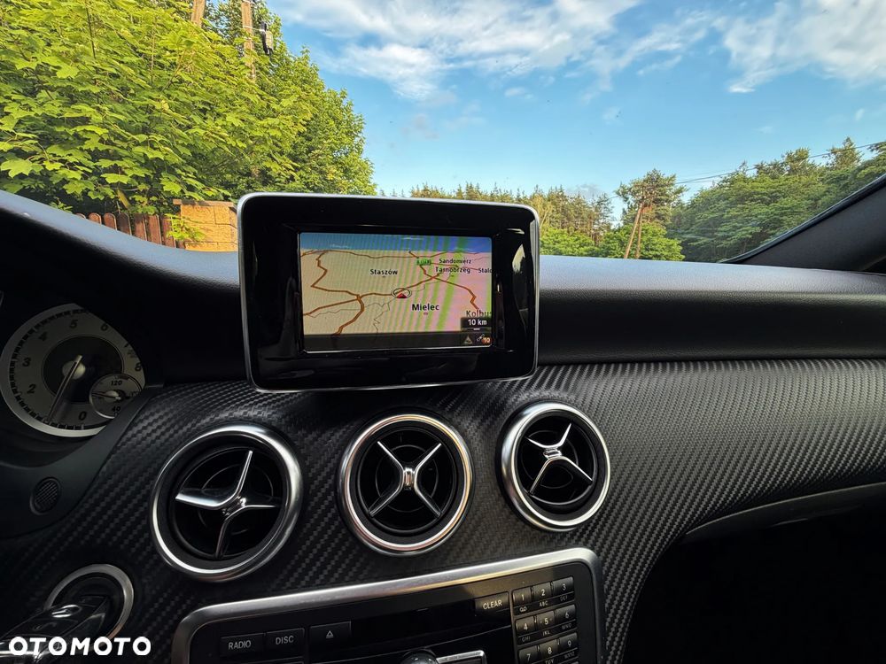 Mercedes-Benz Klasa A 200 (BlueEFFICIENCY) AMG Sport - 31