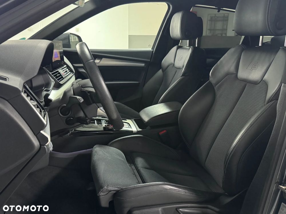 Audi Q5 40 TDI quattro S tronic S line - 4