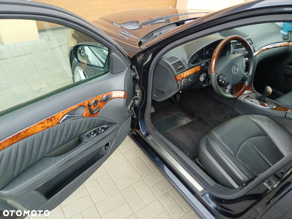Mercedes-Benz Klasa E 500 Elegance Sport Edition - 5
