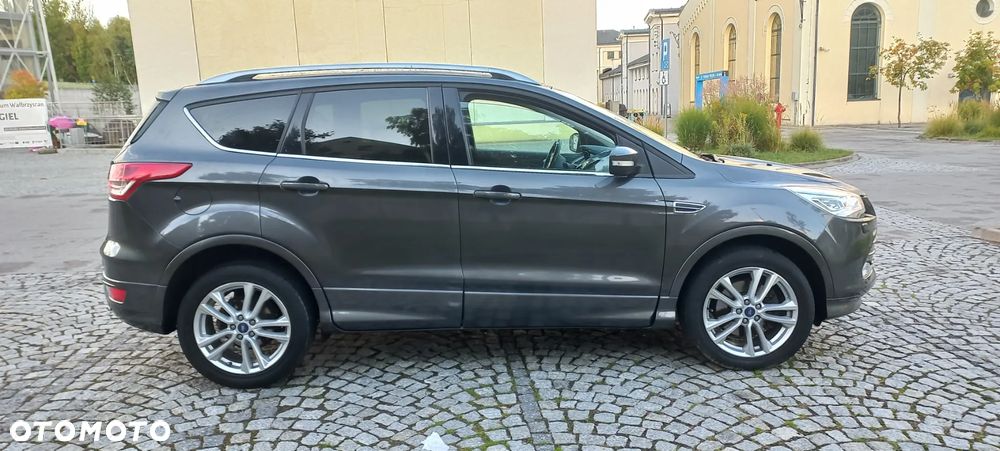 Ford Kuga 1.5 EcoBoost 4x4 Titanium - 11