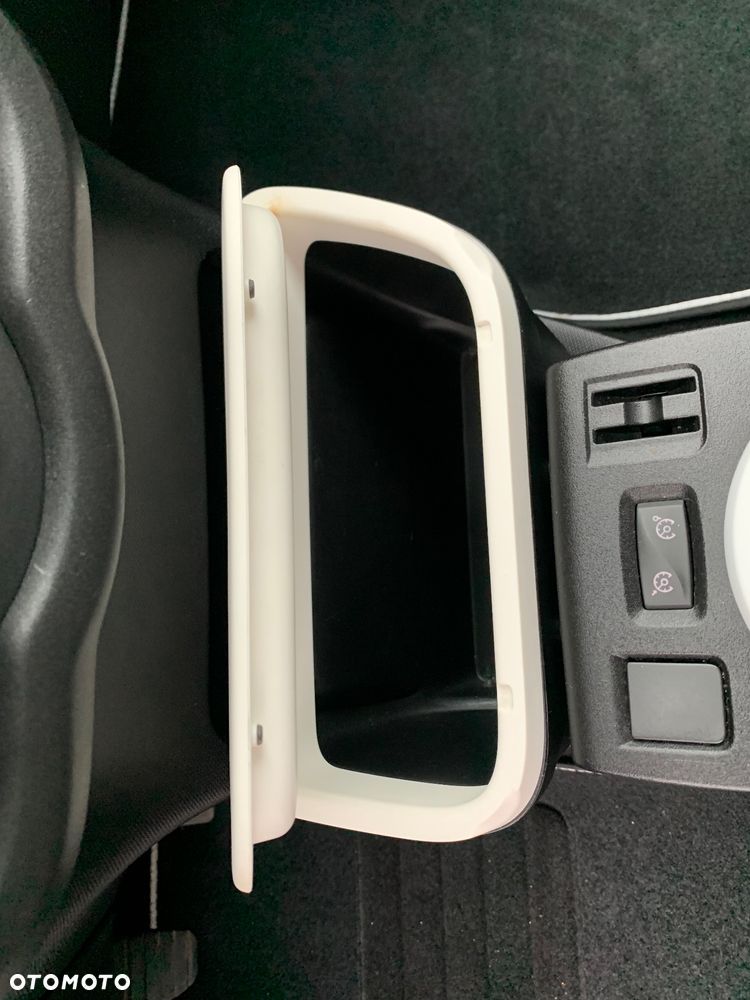 Renault Twingo SCe 70 LIMITED - 18