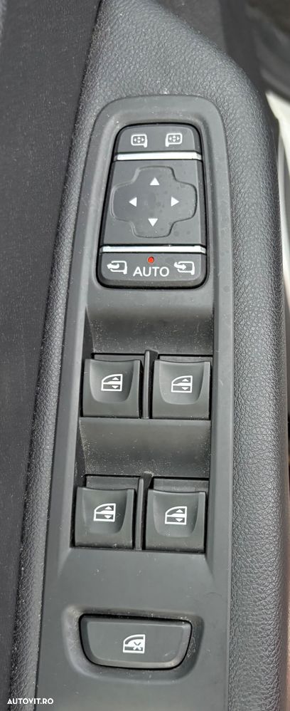 Renault Captur ENERGY TCe Intens - 22