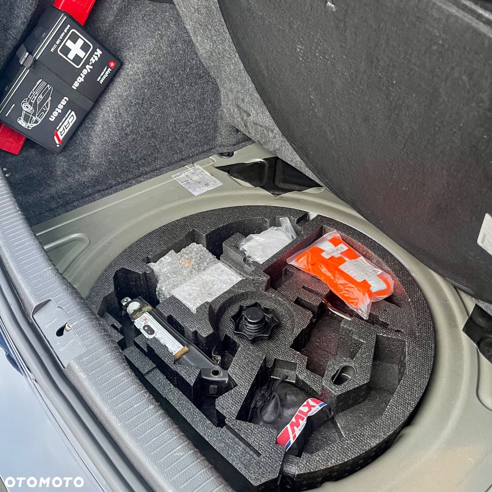 Volkswagen Golf 1.4 Style - 30
