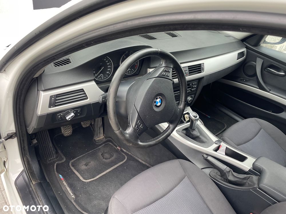 BMW Seria 3 - 20