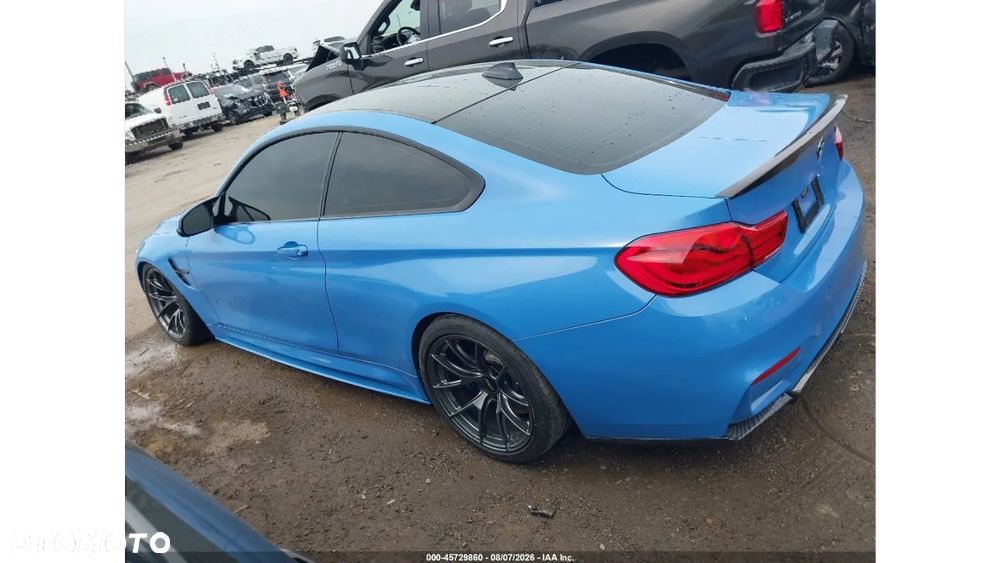 BMW M4 DKG - 7