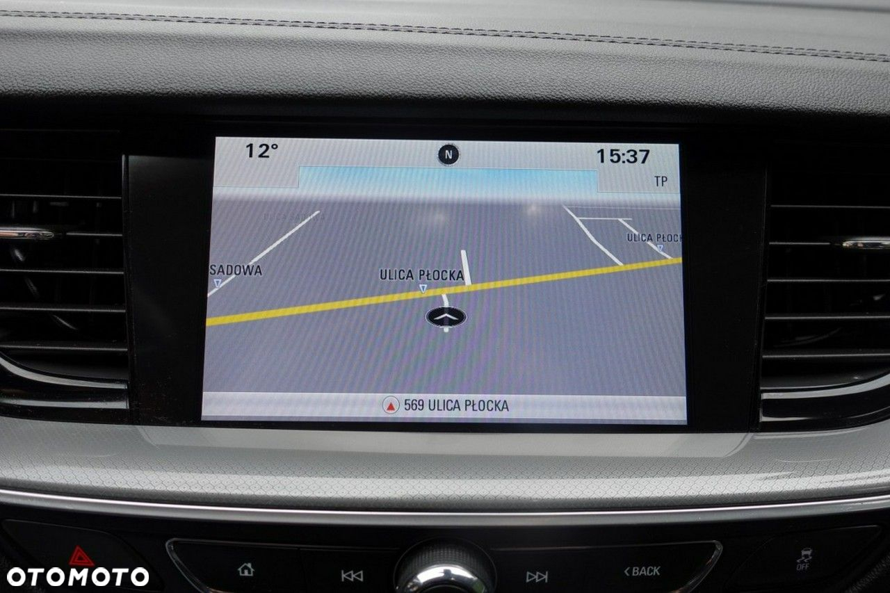 Opel Insignia - 15