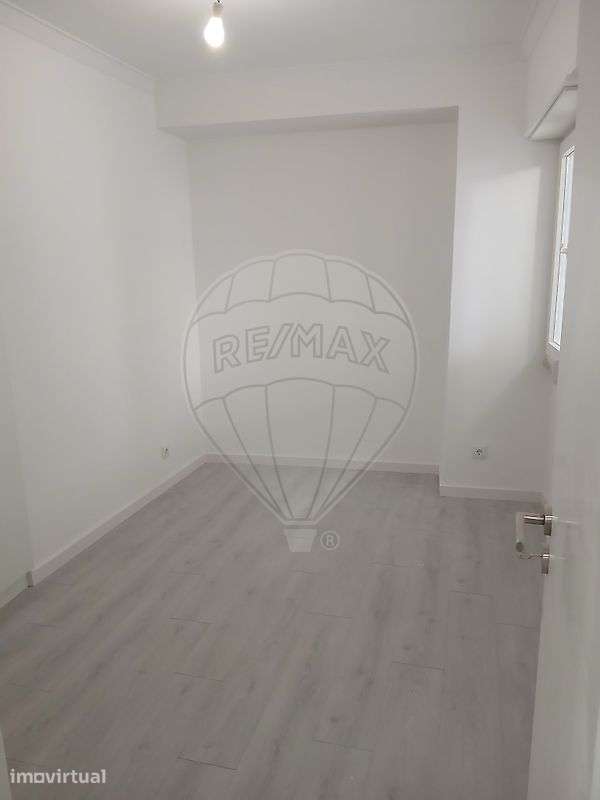 Apartamento T1 para venda - Grande imagem: 2/14