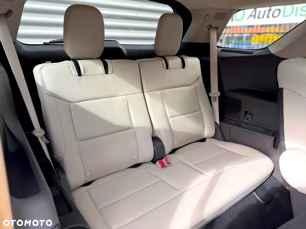 Ford Explorer EcoBoost Plug-in Hybrid ST-LINE - 18