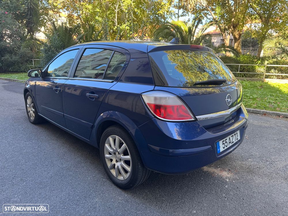 Opel Astra 1.4 Elegance - 4