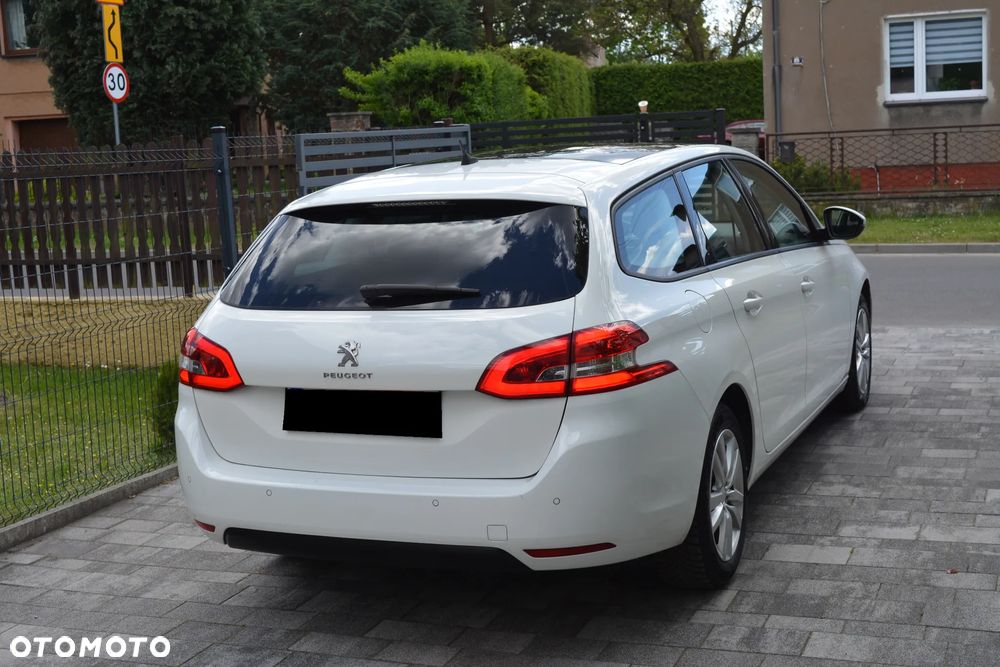 Peugeot 308 BlueHDi FAP 120 Stop & Start Allure - 28