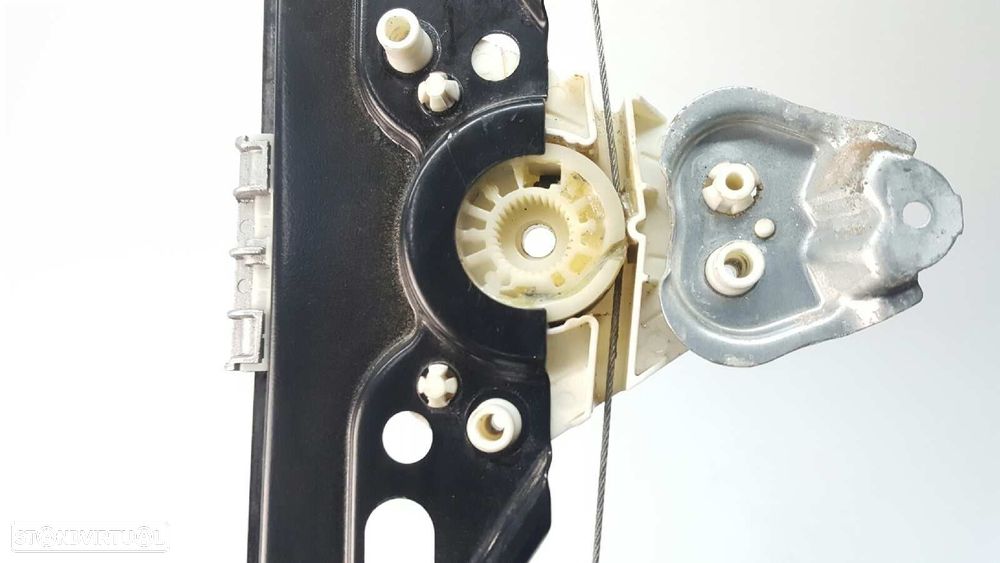 ELEVADOR TRASEIRO ESQUERDO MERCEDES CLASE C (W203) BERLINA 220 CDI (203.006) - 2