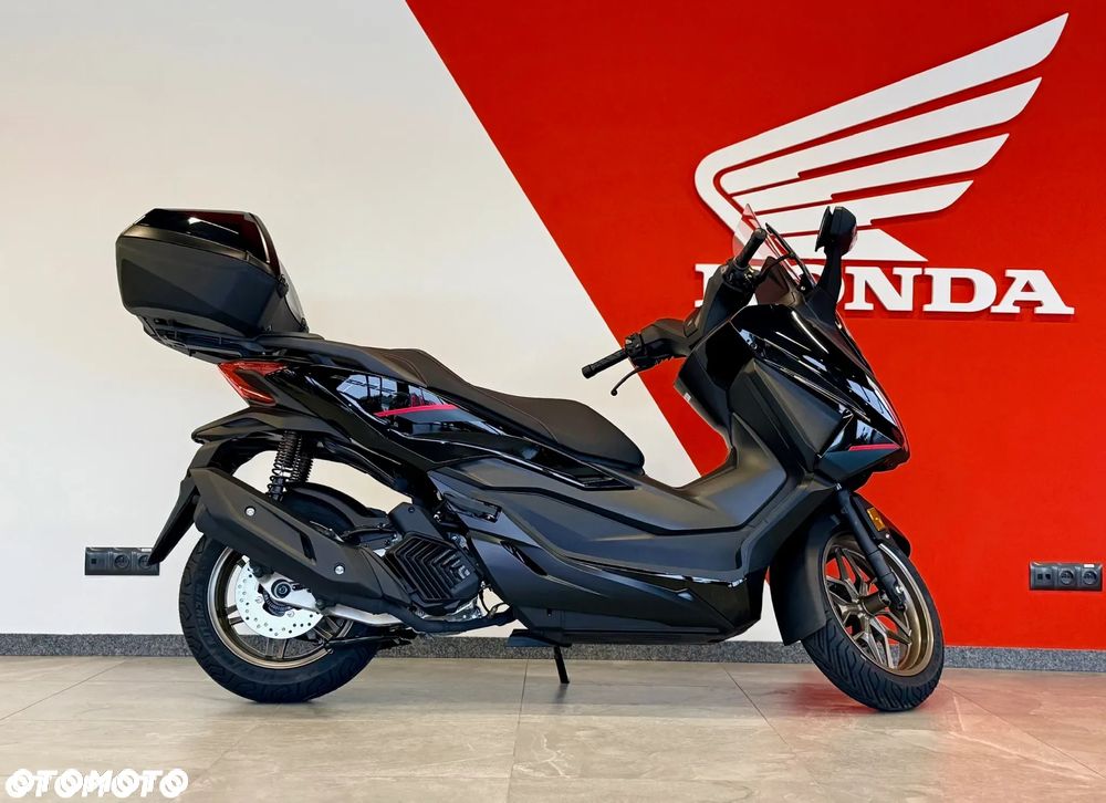 Honda NSS - 6