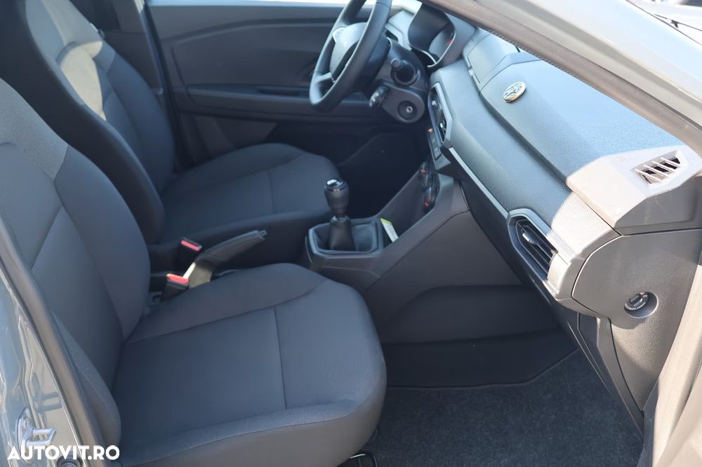 Dacia Sandero SCe 65 Essential - 15