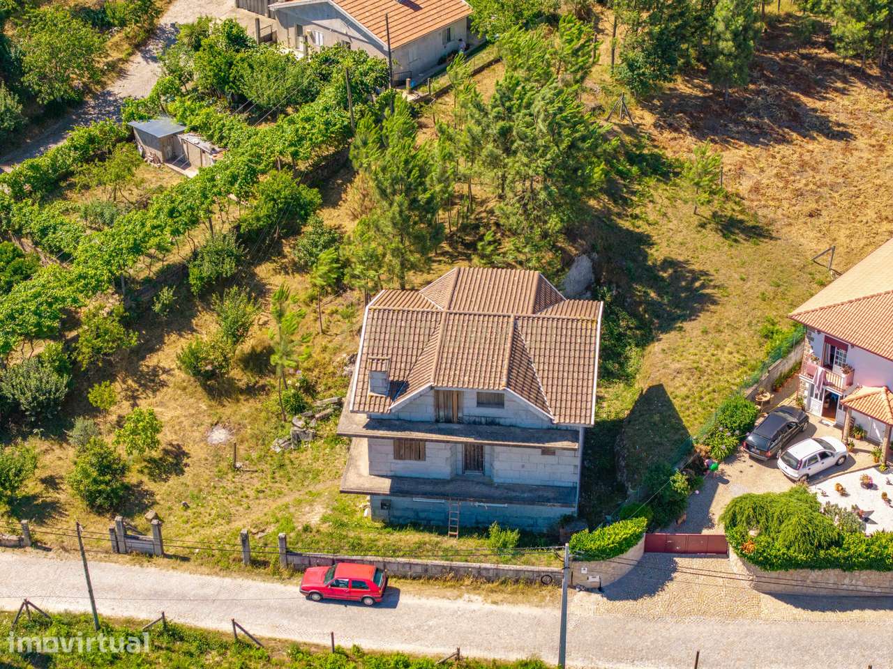 Casa T3 de pedra, em Avessadas e Rosém, Marco de Canaveses - Grande imagem: 3/17