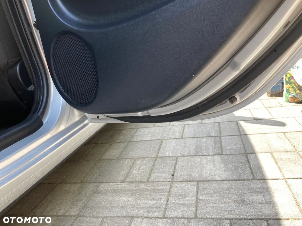 Hyundai i20 1.4 Automatik Comfort - 28