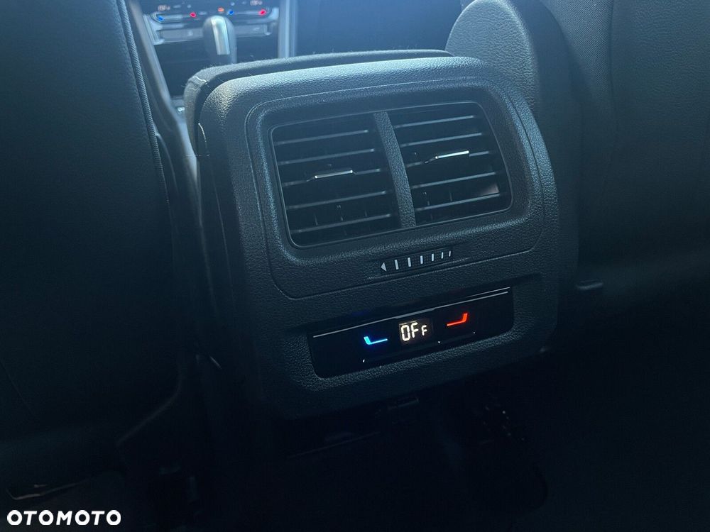 Volkswagen Touran 1.5 TSI EVO Comfortline Plus DSG - 30