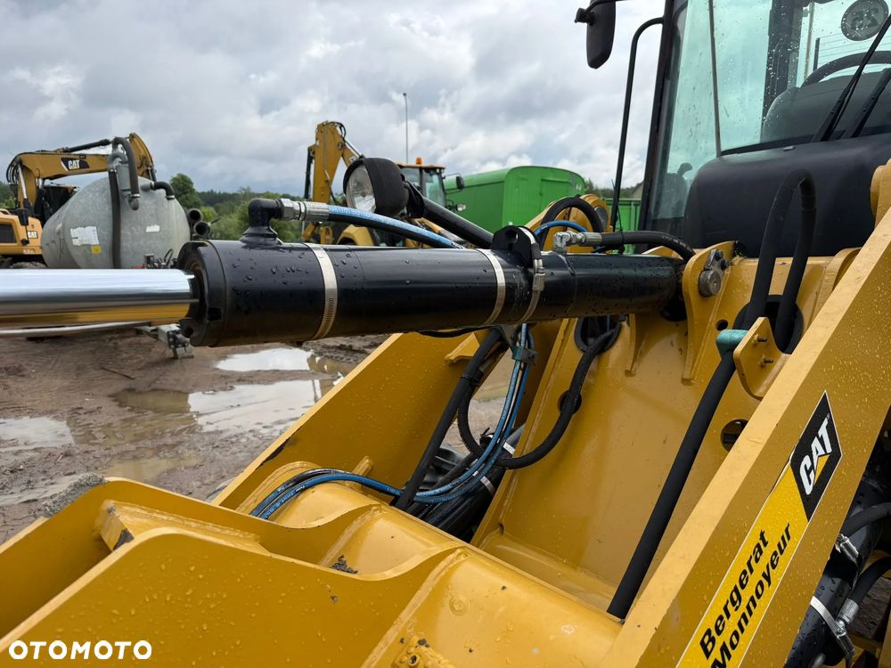 Caterpillar 908 M - 14