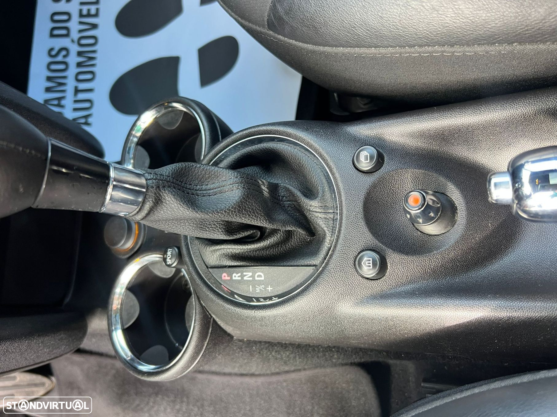 MINI 3 Portas Cooper SD Auto - 30