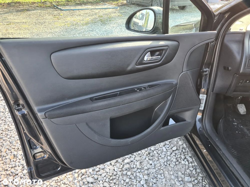 Citroën C4 1.4 16V Style - 19